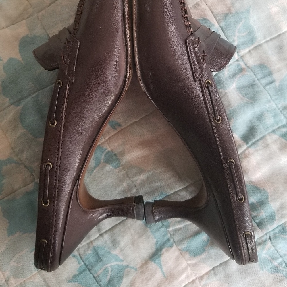 Donald J Pliner heeled loafer - Picture 3 of 6